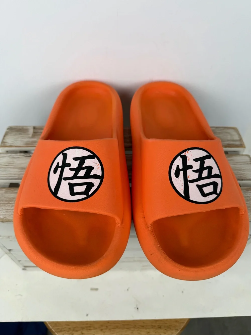 Dragon Ball Z Goku symbol comfort slide sandals signature kanji on strap size 10
